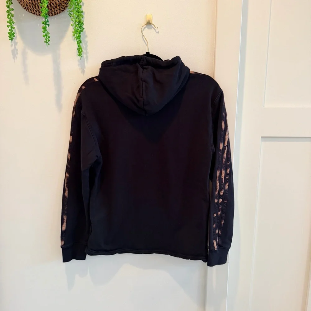 adidas Long Sleeve Printed 3 Stripes Fleece Pullover Youth Hoodie Size Medium